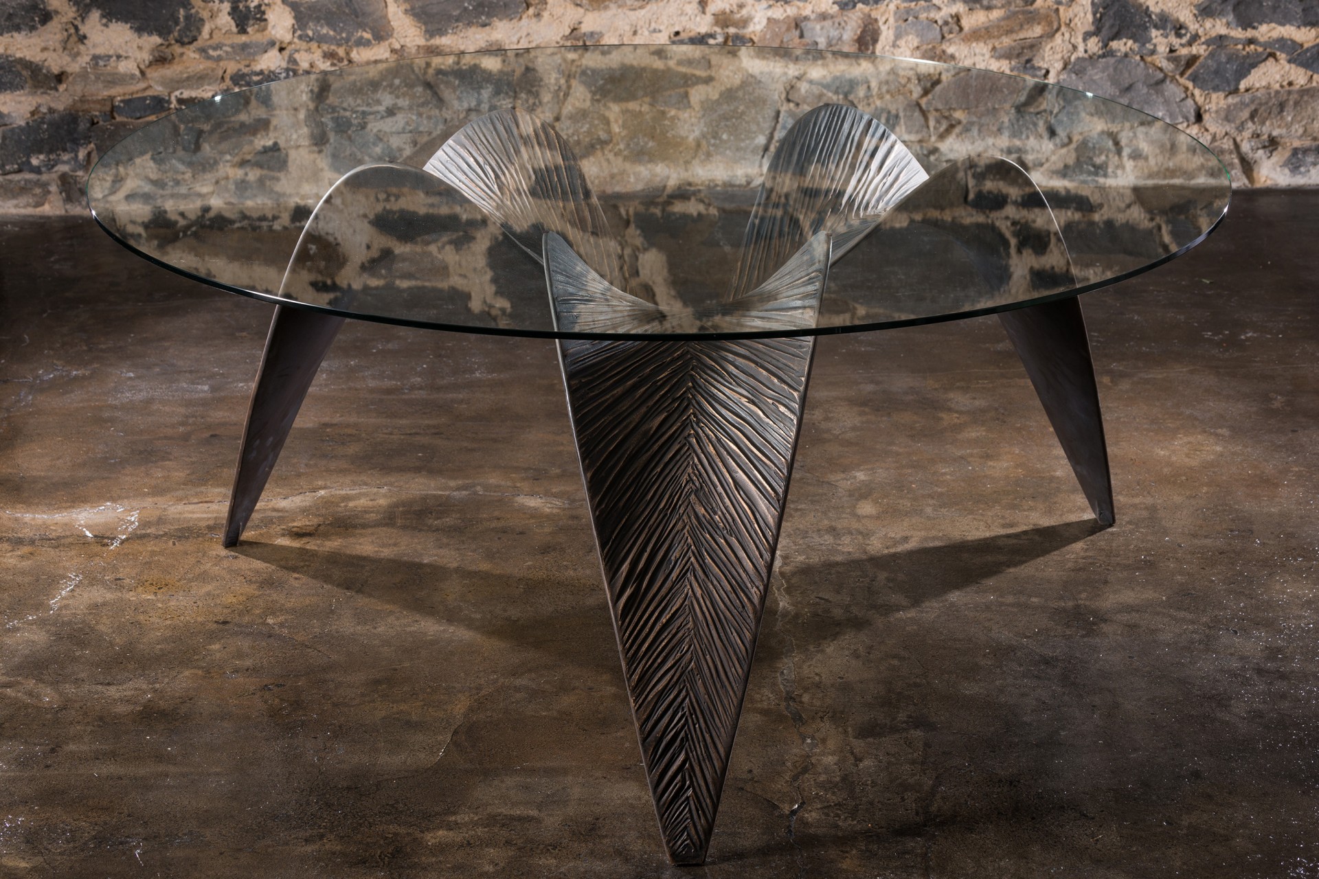 Nikau Table Slider 2